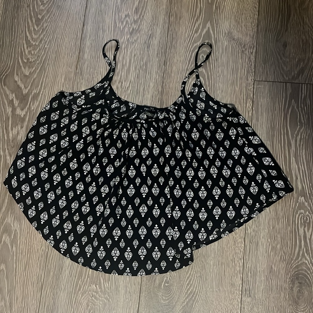 Rue 21 Crop top size Small